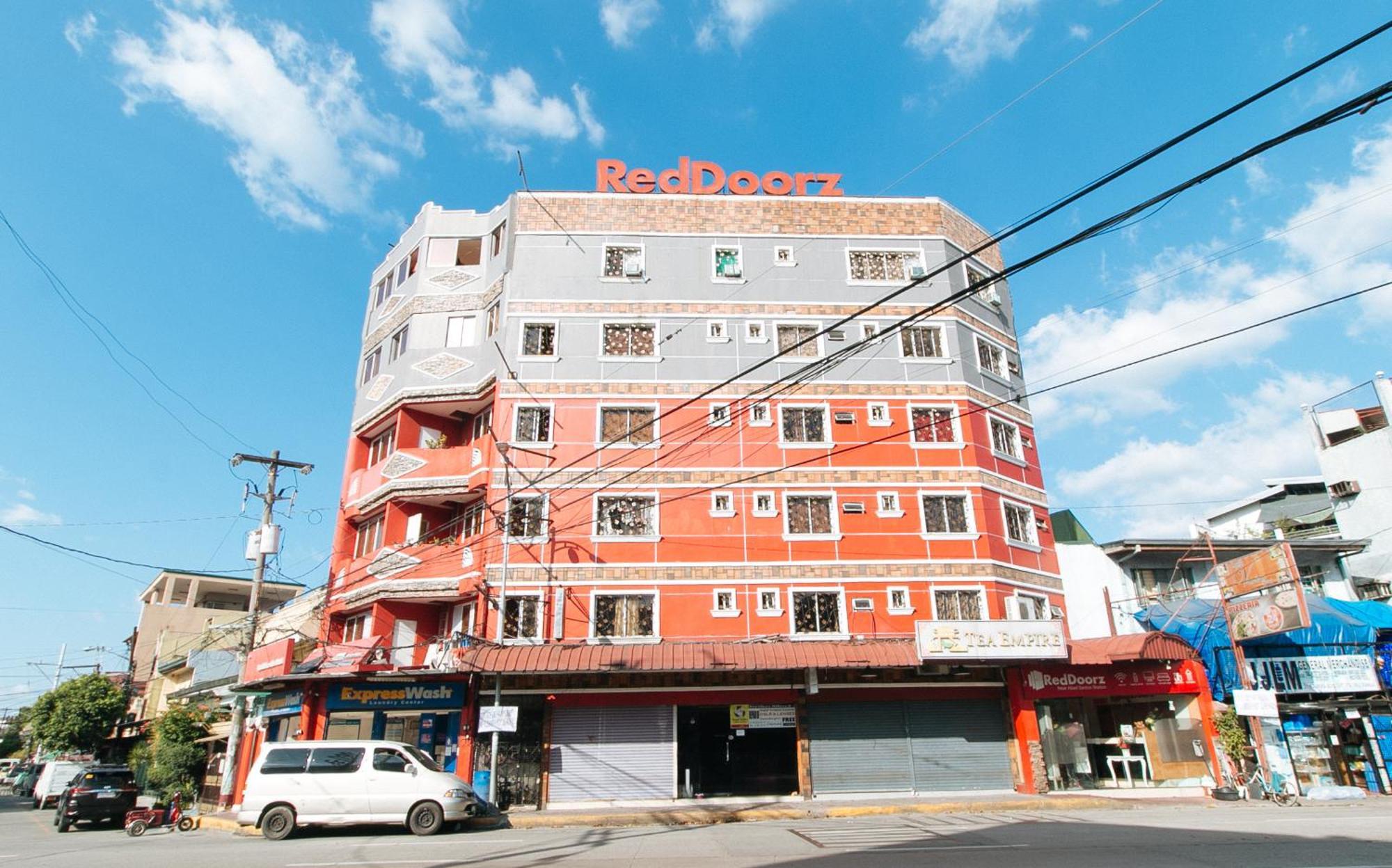 红多兹酒店-近近阿巴德桑托斯站 马尼拉 外观 照片